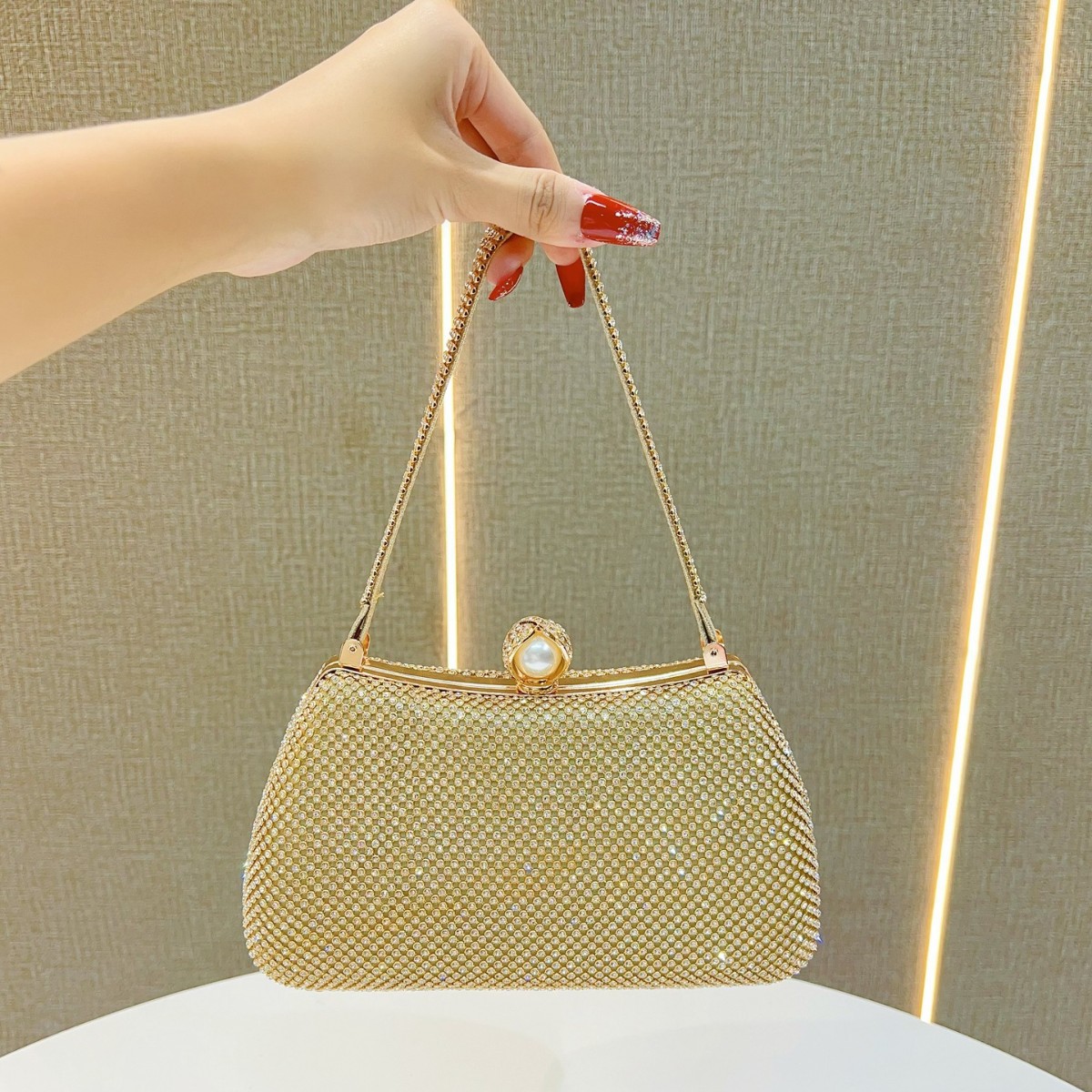 Luxury Bag Designer Bag Jewelry Vintage Evening Clutch Bag Crystal-Embellished Full-Diamond Sparkle Formal Bag Convertible Shoulder Crossbody Top-Hand