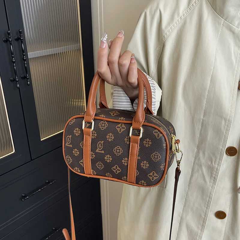 Wens Bost Bag PU Leather Vintage Mogram Crossbody Shoder Bag Luxury Designer Handbag for Wen Y251120