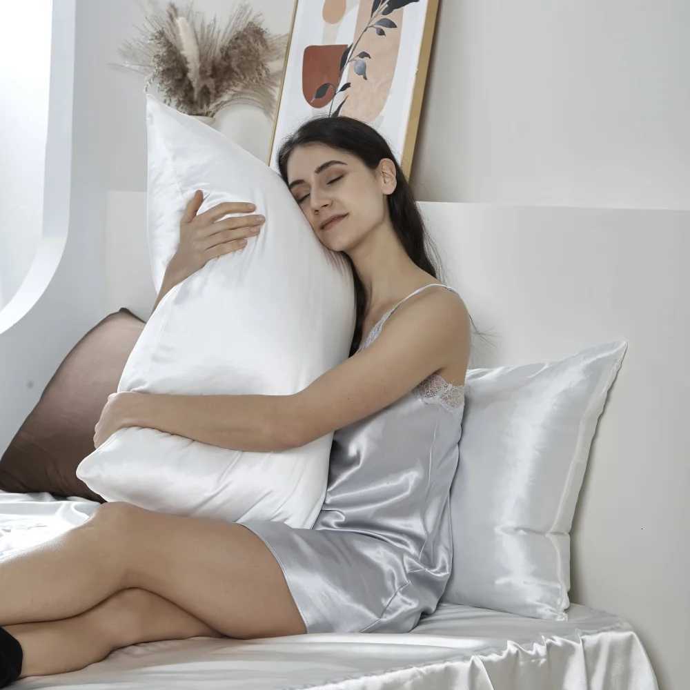 Pillow Case 100 Natural Mulberry Silk case Luxury 6A 25 Momme Cases for Hair and Skin With Hidden Zipper Cover C251120