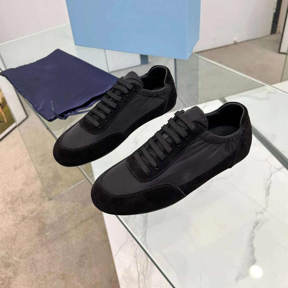 Women Size35-41 Natural Cow Suede Sneakers Solid Colors Sports Leisure Flats Round Toe Designer Shoes atillas De Mujer