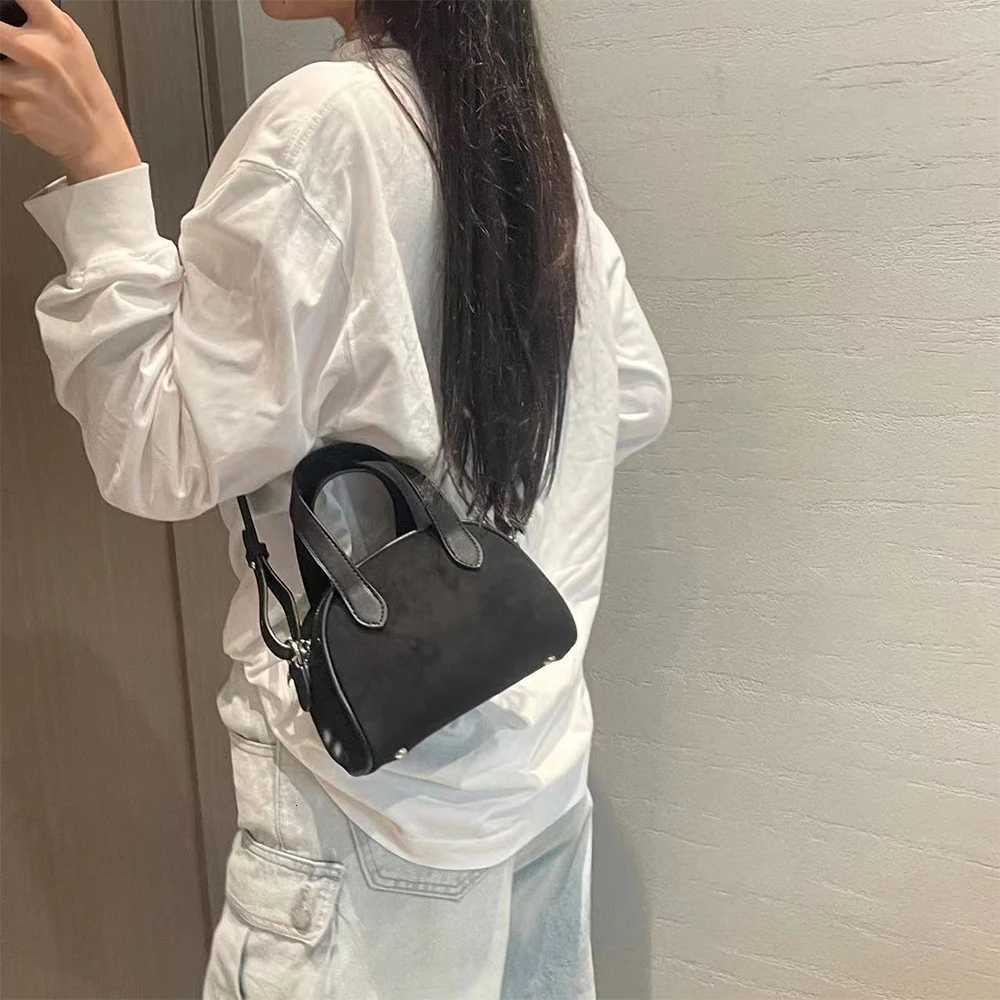 Wens Vintage Bost Bag Solid Suede Casual Handbags Large Capcity Casual Cmute Shoder Pack Fi Crossbody Bags Y251120