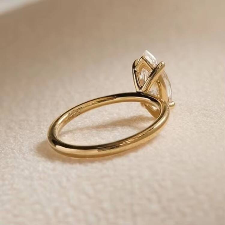 Solitaire 4 Prongs 18K Yellow Gold 2CT 25CT Marquise Moissanite Women Diamond Rings Fine Jewelry Rings