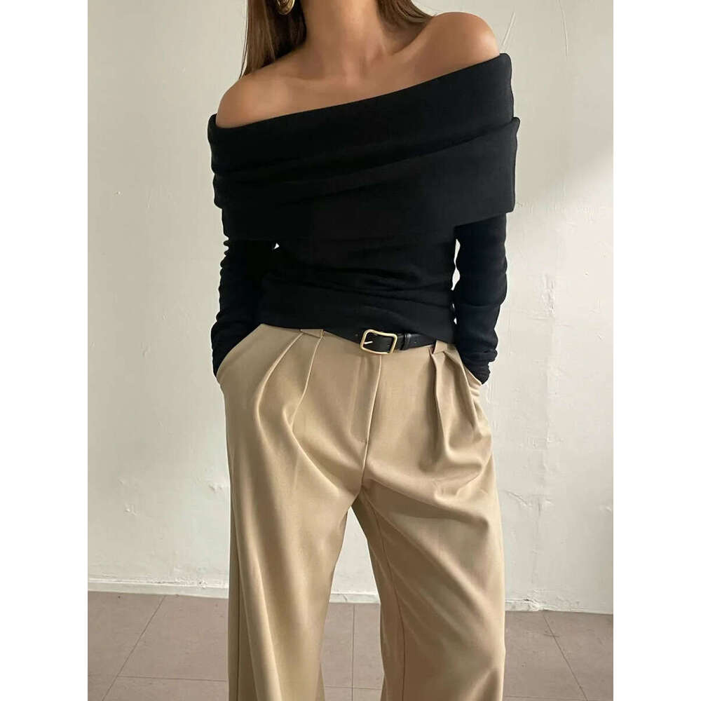 hoodie Women's Wear New Style One Temperament, Off Shoulder Design, Slim Fit And Slimming, Chest Wrapped Knitted Sweater For Women jacket
