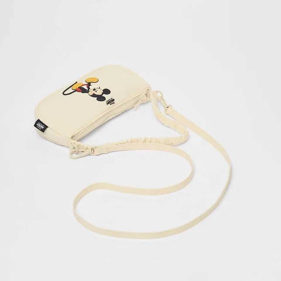 Disney New Trend Girl Baby Handbag Casual Summer Disney Mickey Mouse Fully Matched Mini Shoulder Bag Cartoon Messenger Bag Solid ColorXJ250420