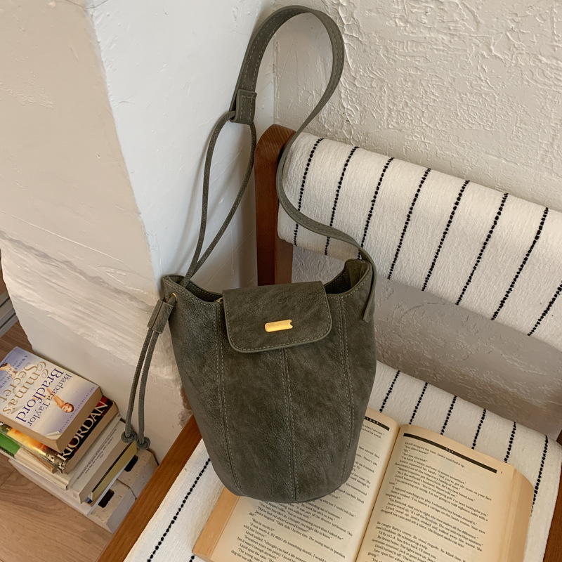 Winter Women's Handbags Tote Bags Shoulder Bags Crossbody Bags Underarm Bags Commuter Bags Niche Fashion