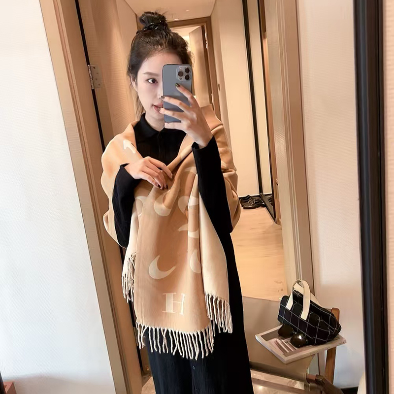 Luxury Cashmere Sca… - image