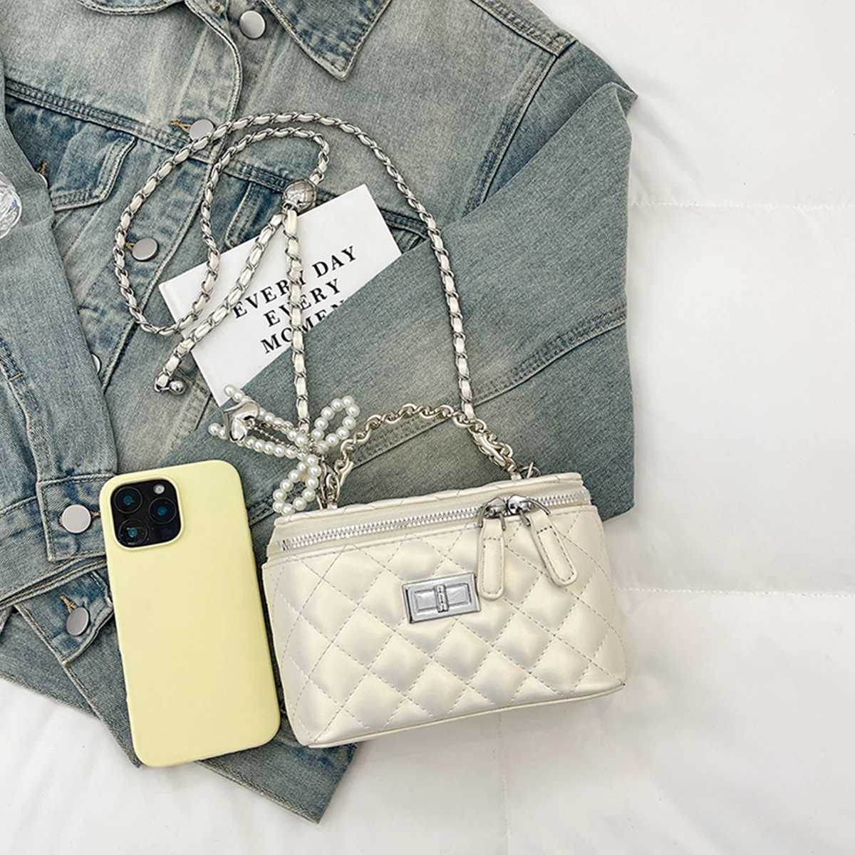 Wens Argyle Quilted Crossbody Bag Lightweight PU Chain Strap Adjustable Zipper Fi for Casual Essential Shoder Bag Y251120