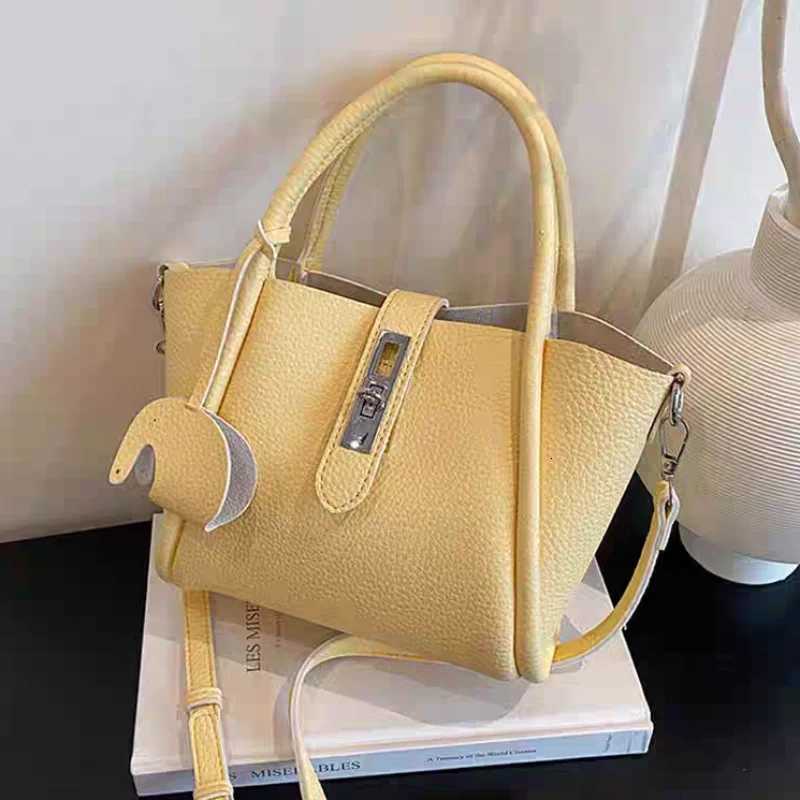 Fi Design Wen Bucket Bag Brand Trendy Basket Bag Versatile Simple Solid Color Texture Wens Bag Shoder Crossbody Bag Y251120