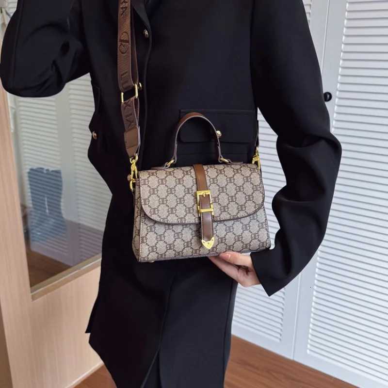 Ladies Elegant Top Handle Bag Luxury Designer Leather Tote With Detachable Shoder Strap Y251120
