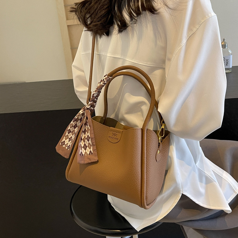 Stylish Soft Leather Ladies' Vegetable Basket Bag - Versatile Crossbody & Shoulder Messenger Purse