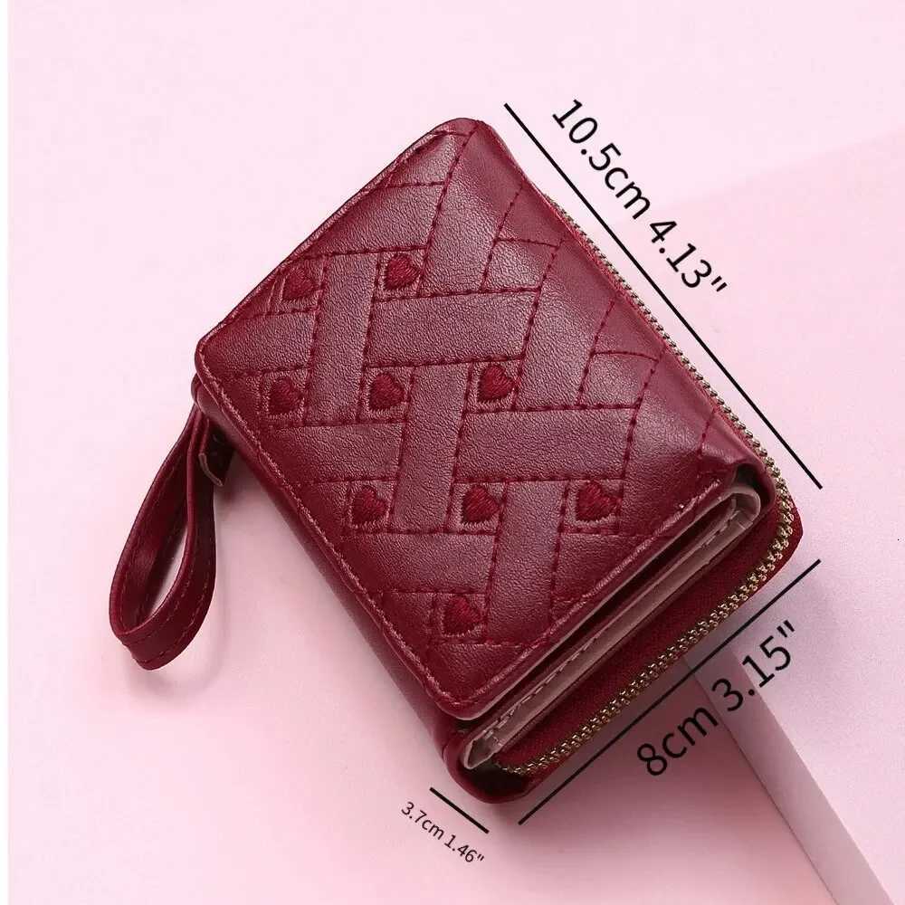 Womens Short Embroidered Love Zero Wallet Zipper Buckle Large Capacity Card Bag Versatile Fashion SimpleW251120