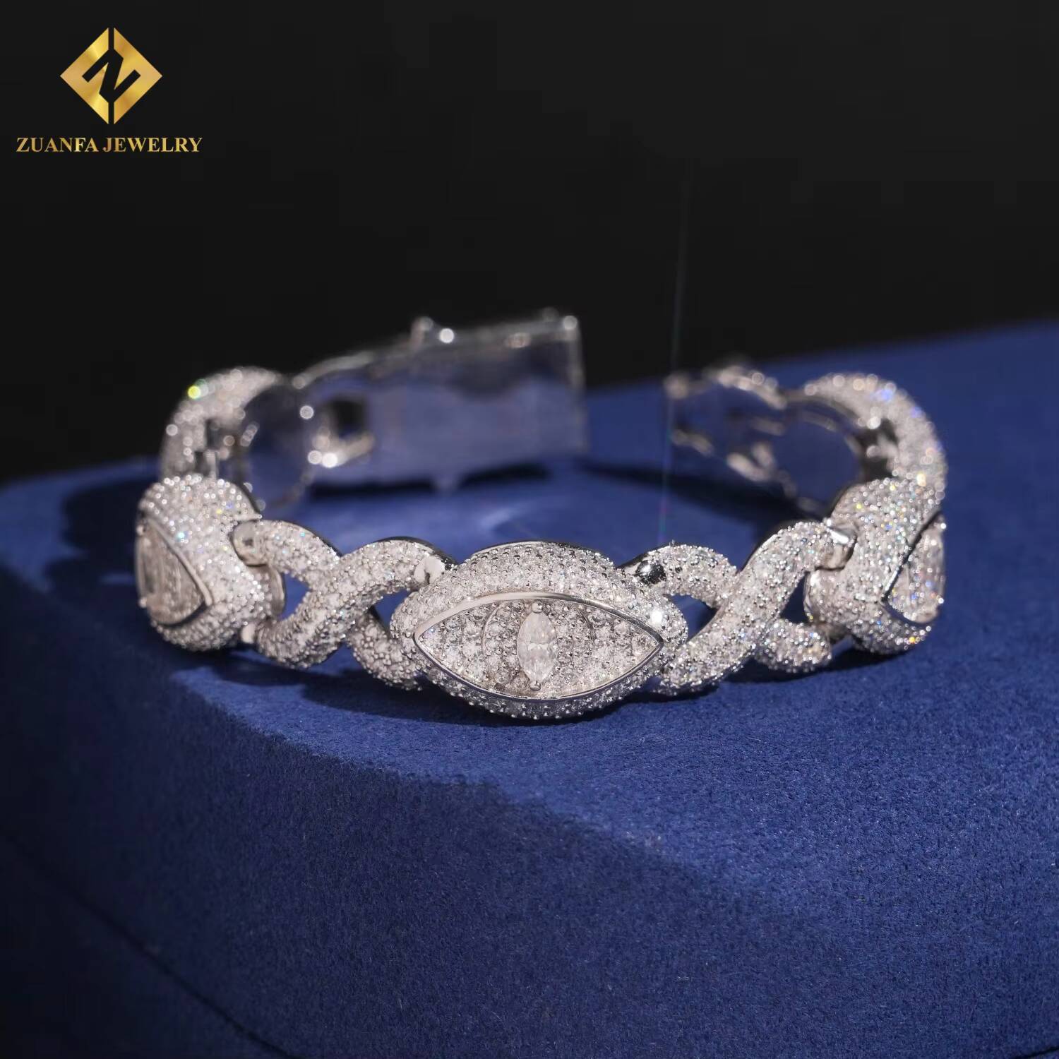 Hot Sale 925 Silver Hip Hop Jewelry 13mm Iced Out Moissanite Diamond Bracelet Eyes Design Moissanite Cuban Link Bracelet Men