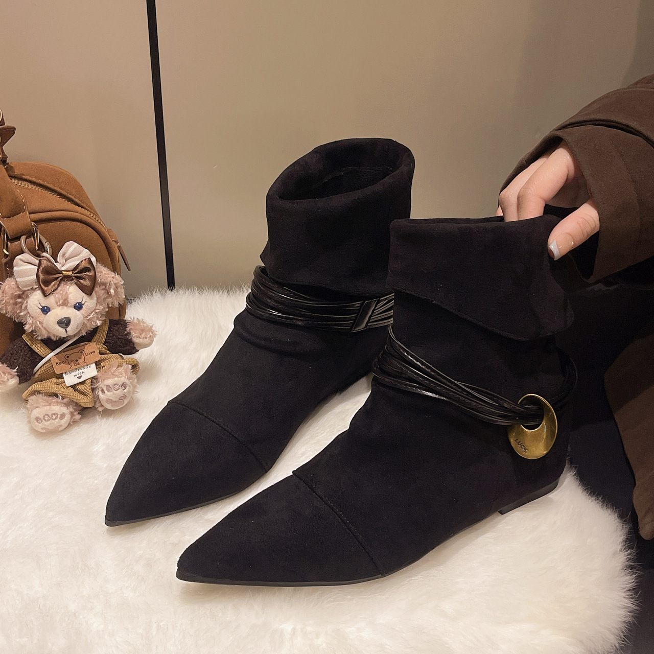 Free delivery designer boots Comfortable and fashionable short boots with simple design for women's boots