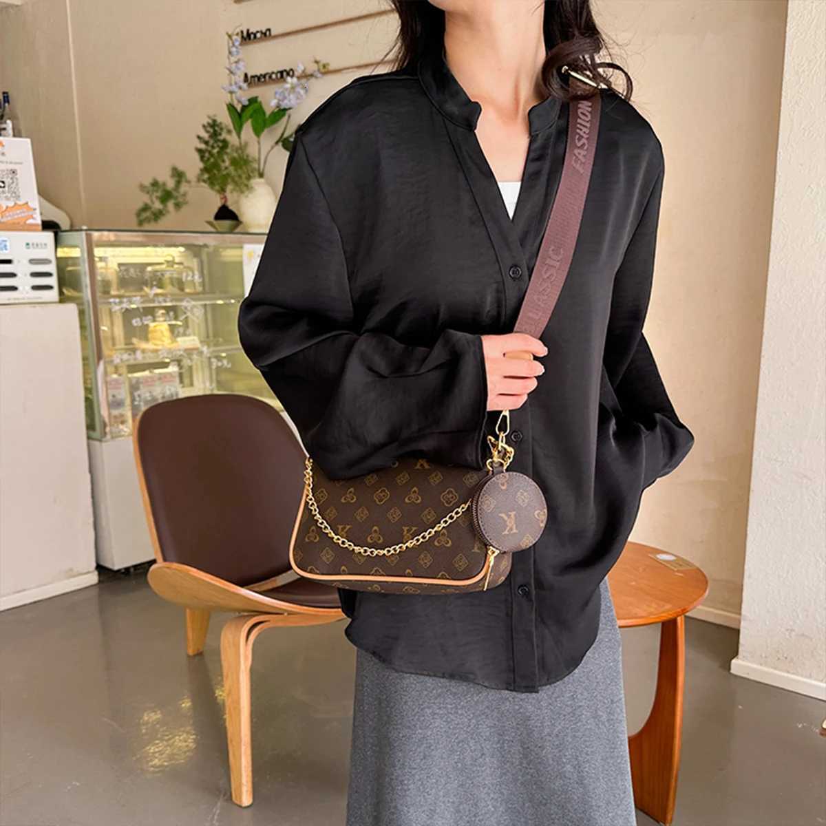 Wen Fi Floral Letter Print Shoder Bag Chain Large Capacity Zipper Adjustable Strap Mini Pouch Attachment Daily Cmute Y251120