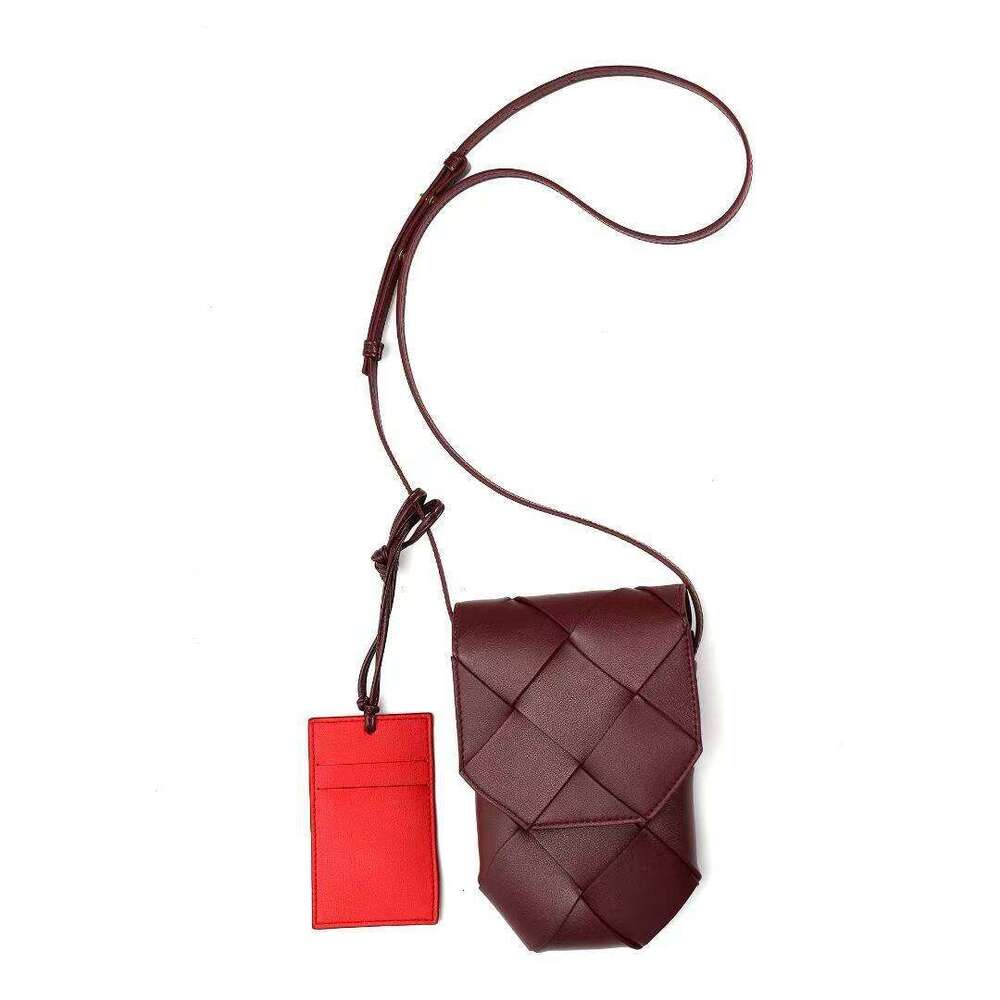 High Quality Cowhide Phone New Trend Hand Woven Single Shoulder Diagonal Span Small Bag Knot