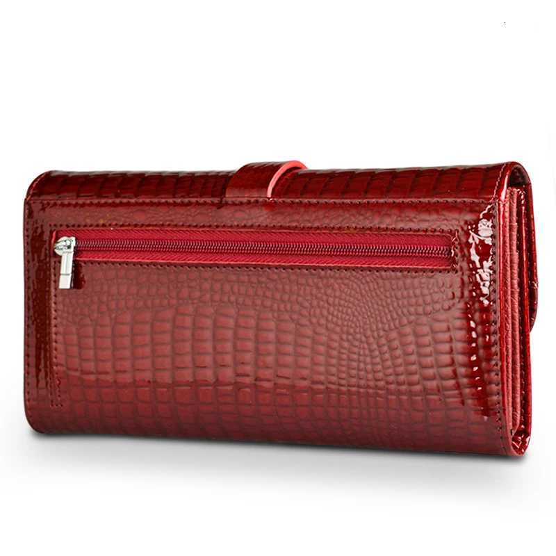 HH Women Long Wallet Genuine Leather Wallets Red Aligator Pattern Cowhide Purse Three Fold Large Capacity Clutch Wallet LuxuryW251120