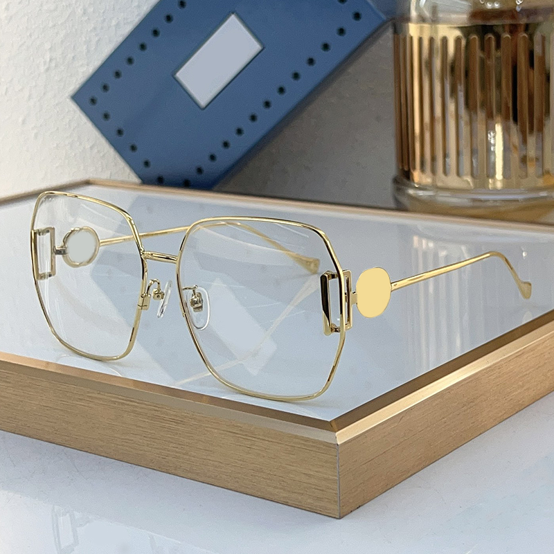 Luxury Sunglasses Mens And Womens Metal Frame Square Eyewear 1207 Designer Sunglasses Outdoor Goggles UV400 Protection Glasses With box