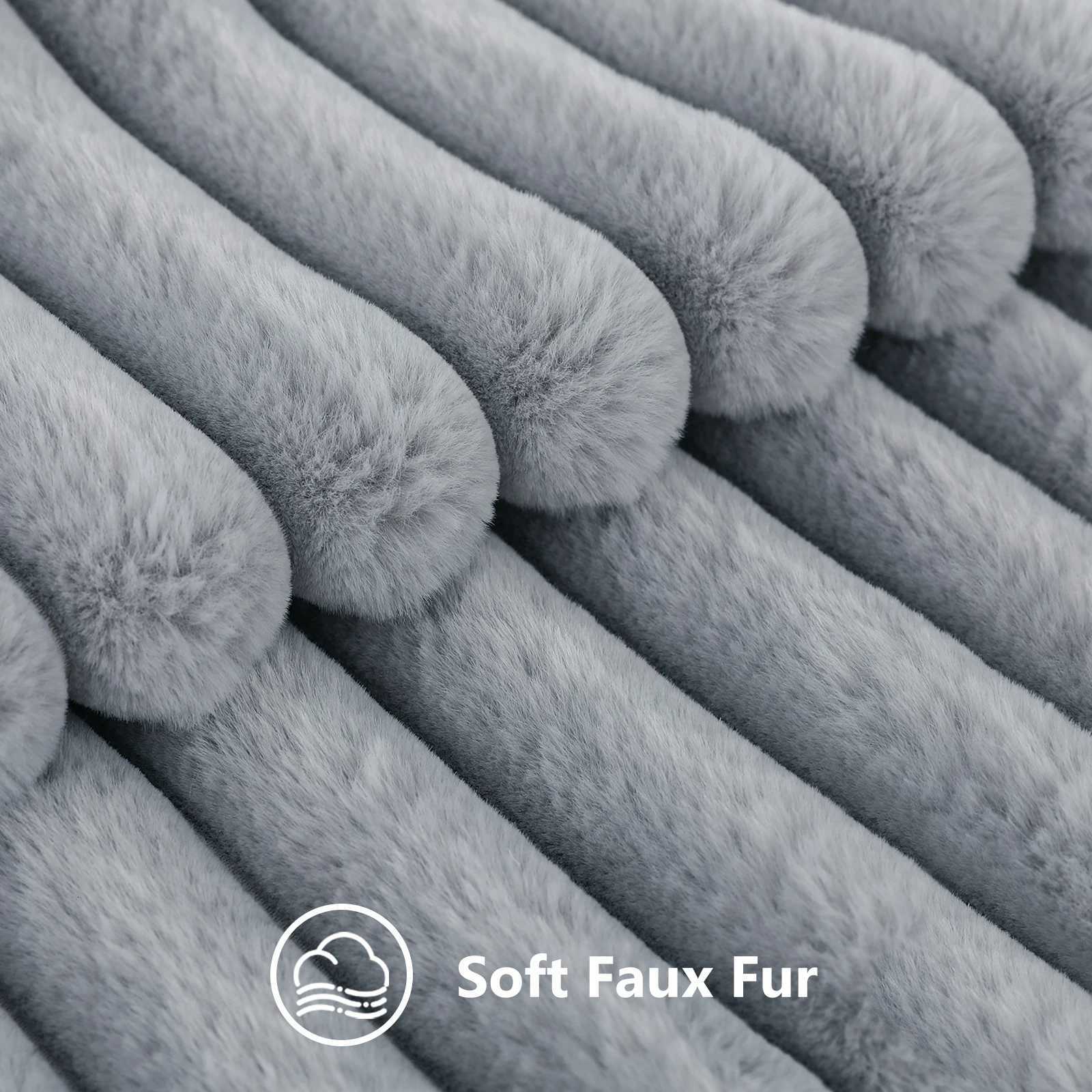 Pillow Case HAPIHAPPY Winter Furry Covers 18x18 Soft Short Plush Throw Covers Luxury Sofa Home Covers Bed Living Room C251120