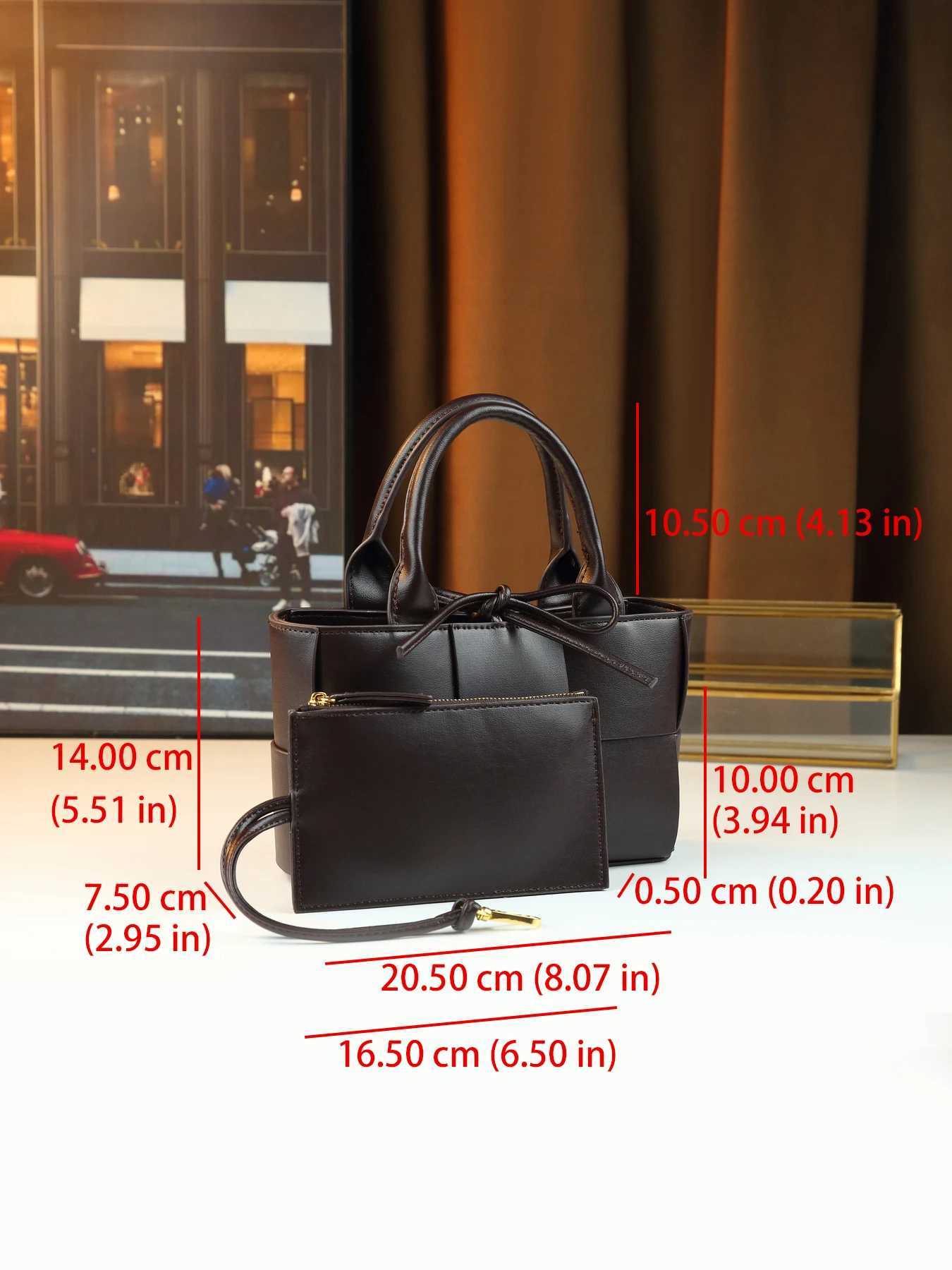 Fi versatile woven model mother and child bag portable shoder small bucket bag small vegetable basket bag Y251120