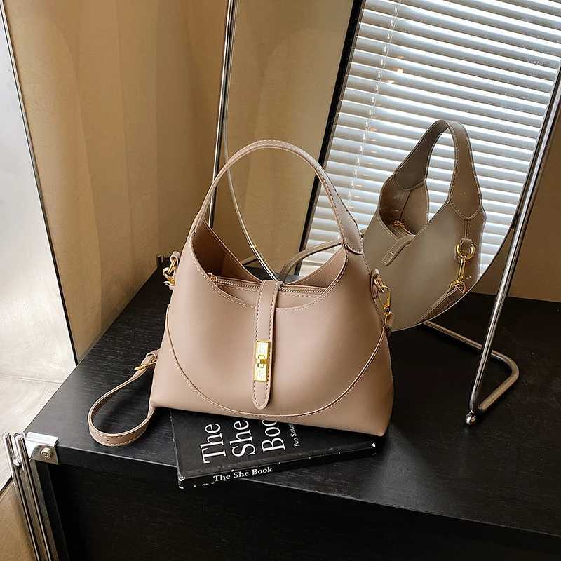2025 New Simple Fi Sense of Luxury PU Shoder Crossbody Bags Solid Versatile High Quality Stylish Design Wens Handbag Y251120
