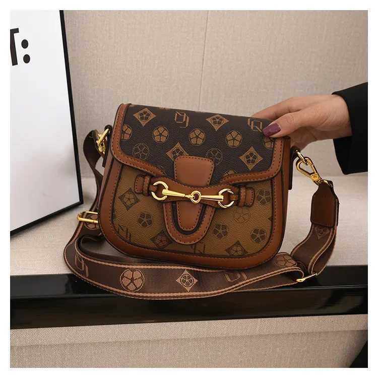 2025High - End Wens Bag Saddle Bag with Fi - Printed Small Square Design Versatile Shoder and Crossbody Bag Y251120