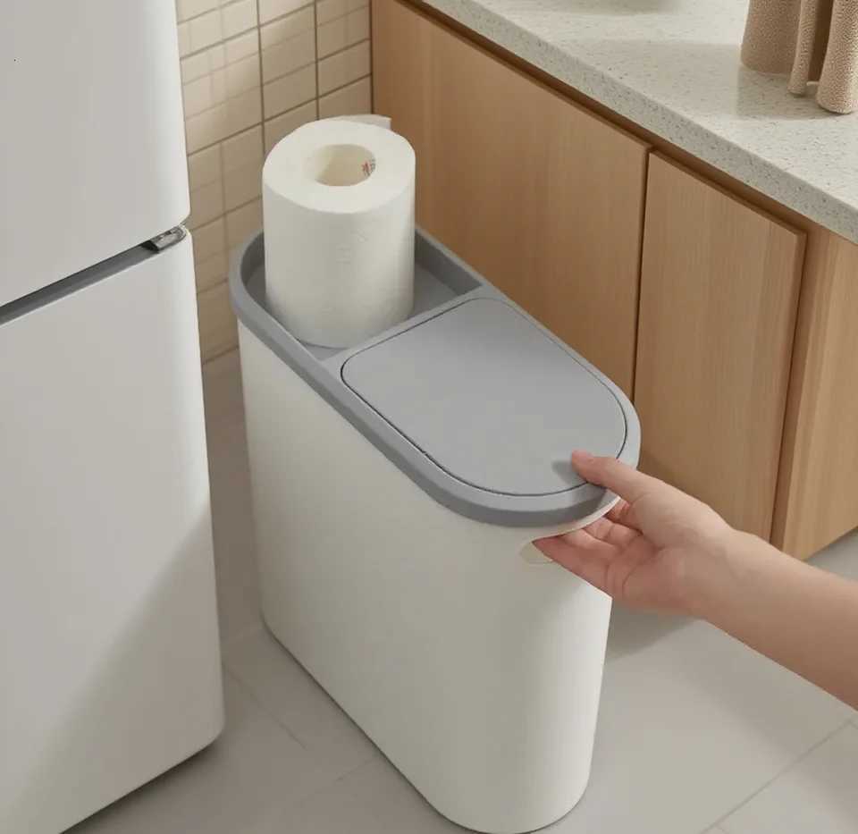 The simple design style of the trash can be easily integrated into a variety of home decoration styles C251120