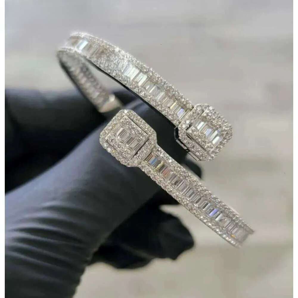 Luxury Designer High Jewelry Women's Bracelet Ice Out VVS Moissanstone Tennis Bracelet with FREE shipping