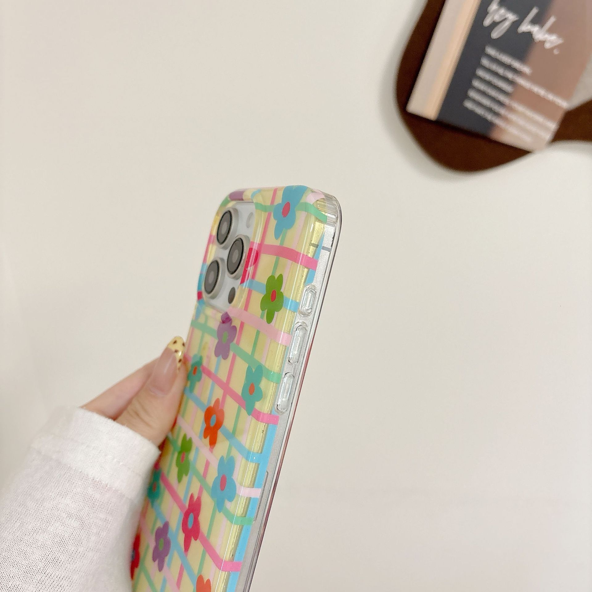Colorful Plaid Flower Heart Phone Case Suitable iPhone 16/15 Pro Max INS Half Cover for iPhone 14/13 Pro