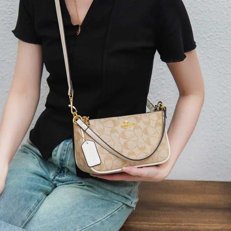 Elegant Womens Summer Casual Versatile Underarm Bag Handbag Square PVC Soft Vintage Style with Internal Zipper Pocket W251120 - view 5