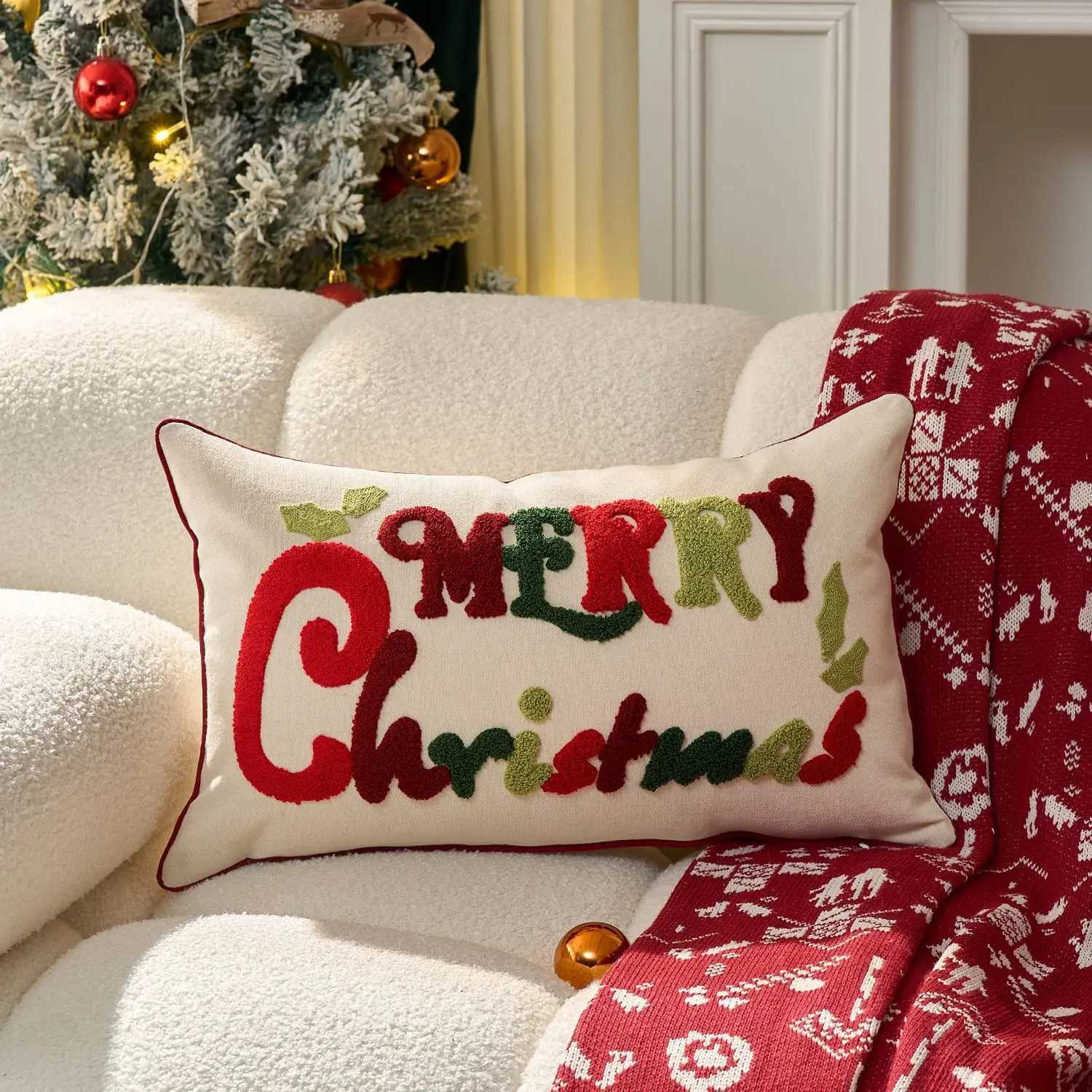 Pillow Case 1Pcs Red Christmas Embroidery HOHOHO Snowflake Gingerbread Man Cushion Cover Festive Home Decor Accessory C251120