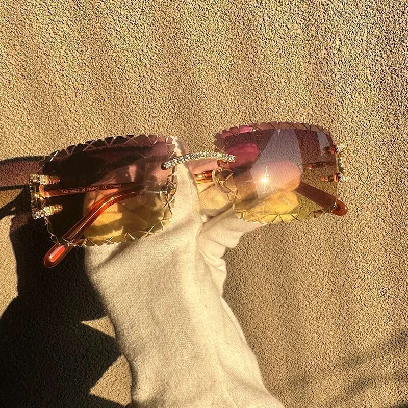 2025 New Full Moissanite Sunglasses Shark Dia Cut Wire C Designer Carter Sun Glasses Vintage Mens Decoration Eyewear Frame 828