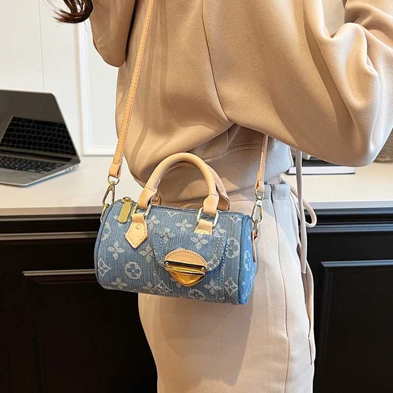 Trendy Denim Crossbody Bag - Stylish Round Tube Purse for Wen Handheld Shoder Carry Casual PartyDurable Cott Y251120