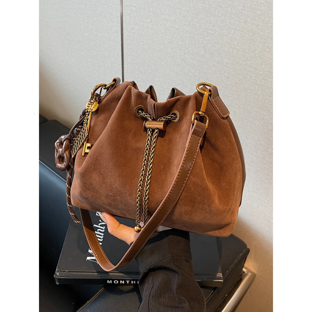 Women Vintage One Shoulder Bag Frosted Solid Drawstring Soft All-Match Bucket Bags High-Grade Versatile Commute Crossbody Packs 251119