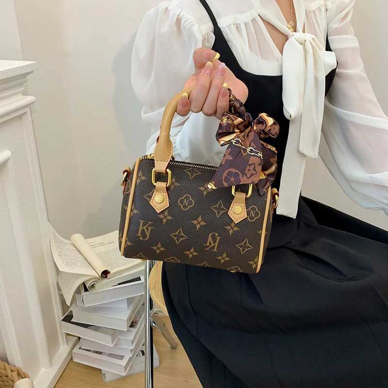 2025 Vintage Print low Bag Niche Top Handle Purse for Wen Luxe Shoder Tote Textured Crossbody Bag Day-to-Night Bag Y251120