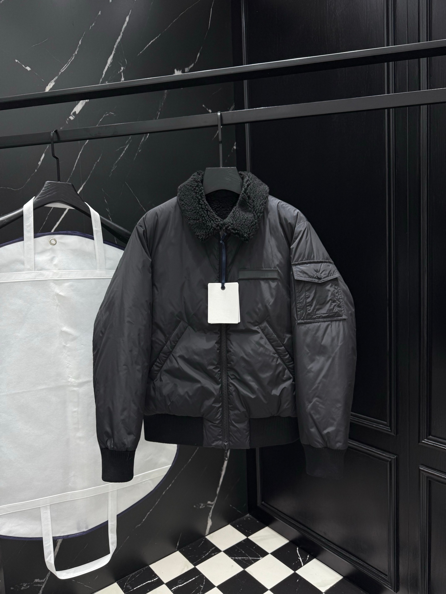 M reversible men's down jacket, a stylish, classic, and versatile design.