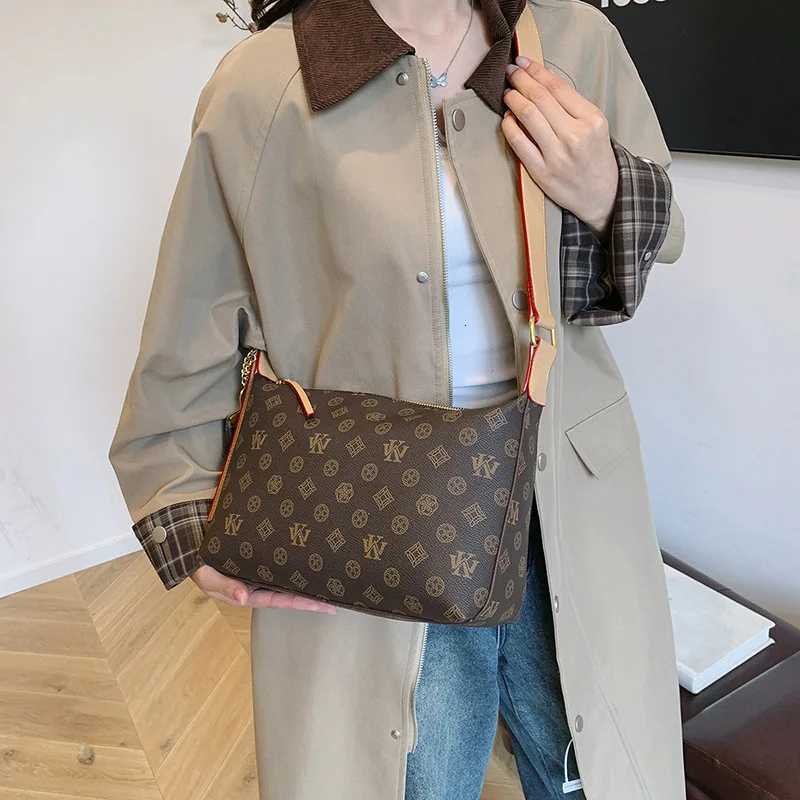 Designer Wens Crossbody Shoder Bag Large Capacity Leather Ladies Messenger Handbag Elegant Casual Daily Use Tote Purse Y251120