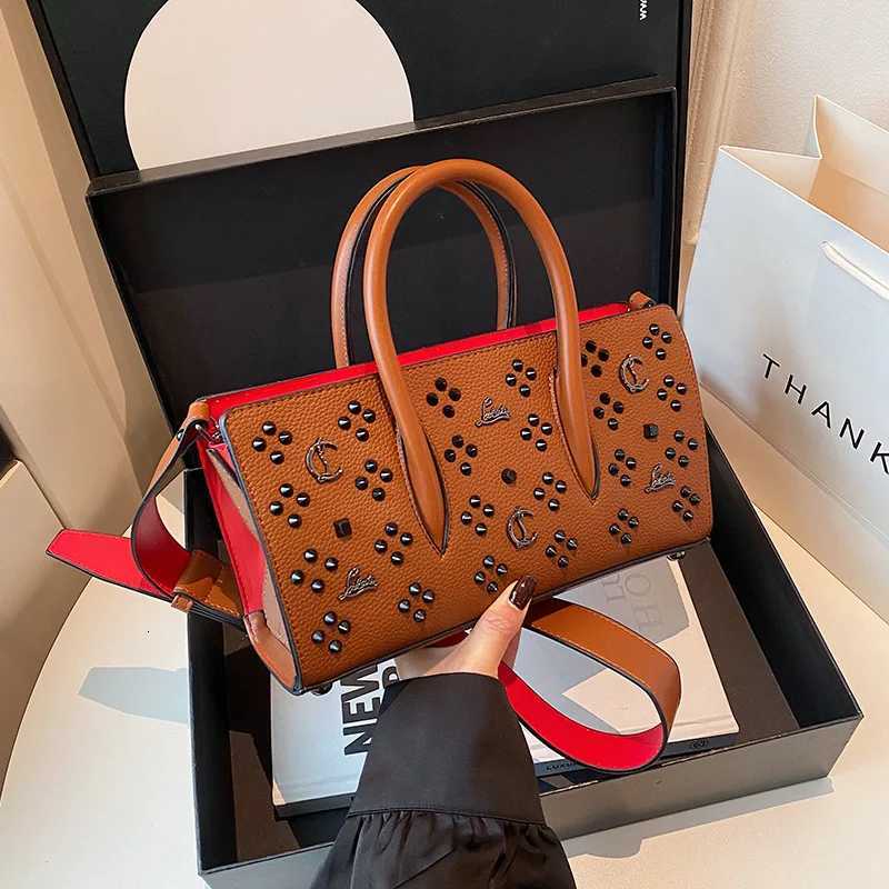 2025 Vintage Mesh Tote Bag - Viral Shopping Bag with Cut-Out Design Spacious Underarm/Shoder Purse for Wen Y251120