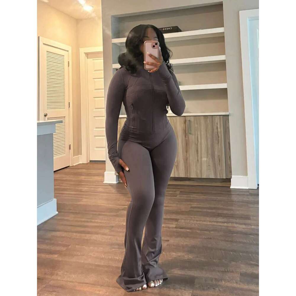 Designer Clothing Streetwear Casual Tracksuit Sexy Women Two Pieces Club Matching Set High Street Pants Outfits