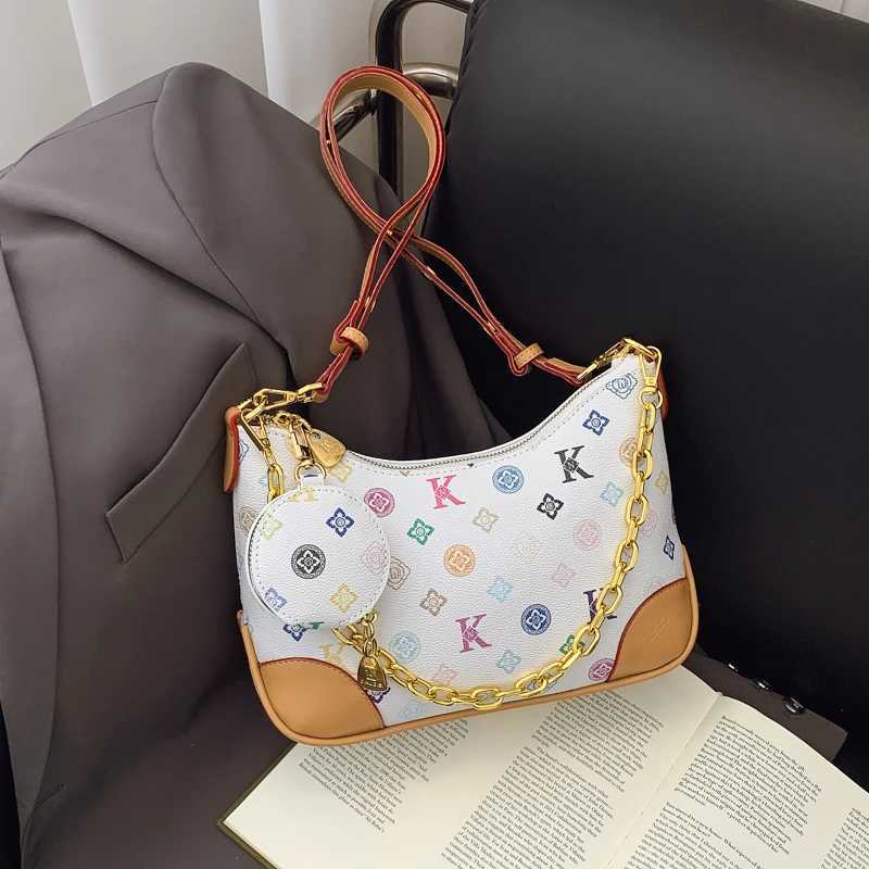 Modern Metallic Leather Cluh Bag Sleek Minimalist Design Detachable Wrist Strap Perfect for Cocktail Parties and Dinners Y251120