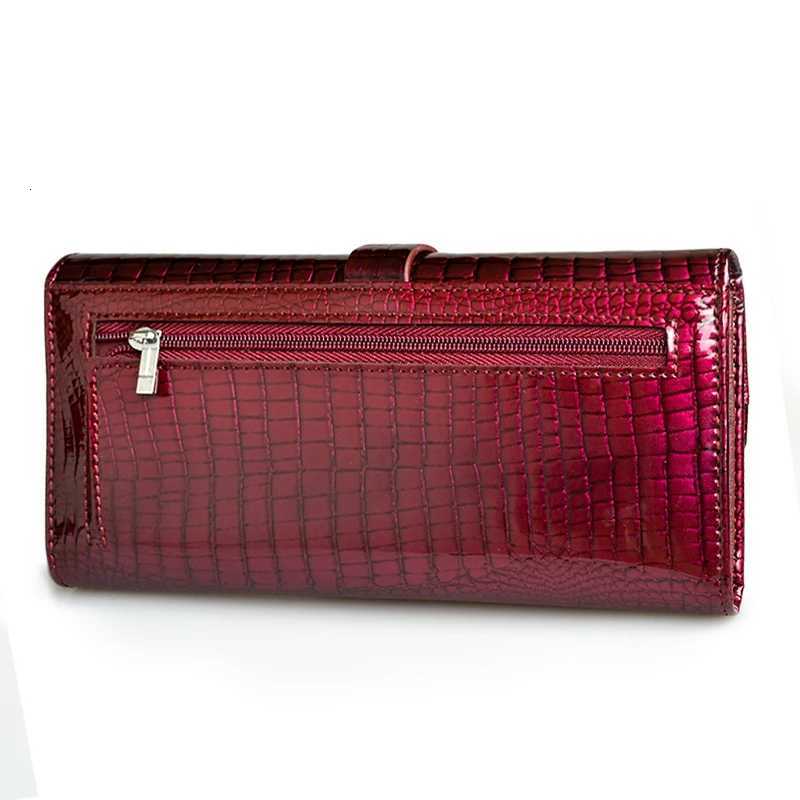 HH Women Long Wallet Genuine Leather Wallets Red Aligator Pattern Cowhide Purse Three Fold Large Capacity Clutch Wallet LuxuryW251120