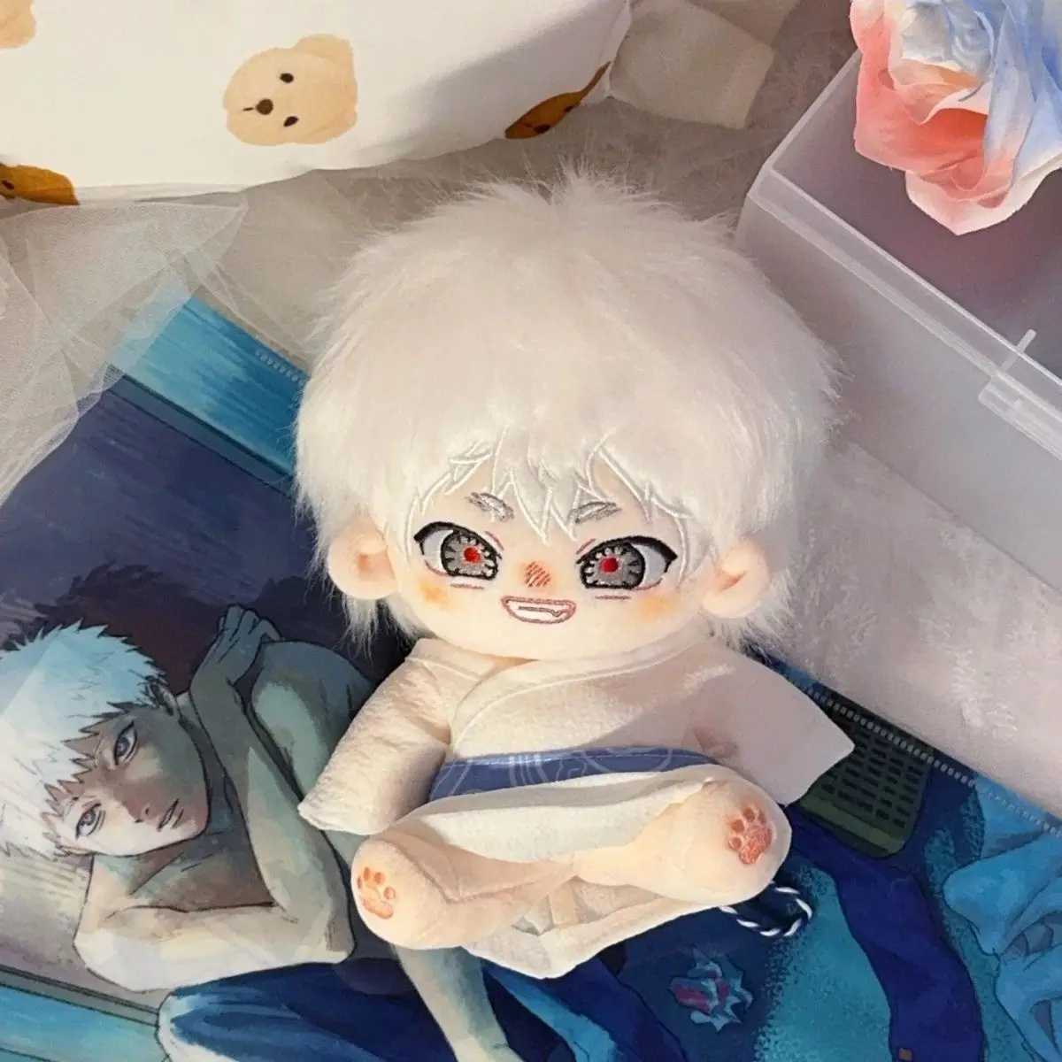 20cm The Summer Hikaru Died Yoshiki Tsujinaka Stuffed Cotton Doll Toys Kawaii Dress-up Cotton Doll Gift Puppets Xmas G251120