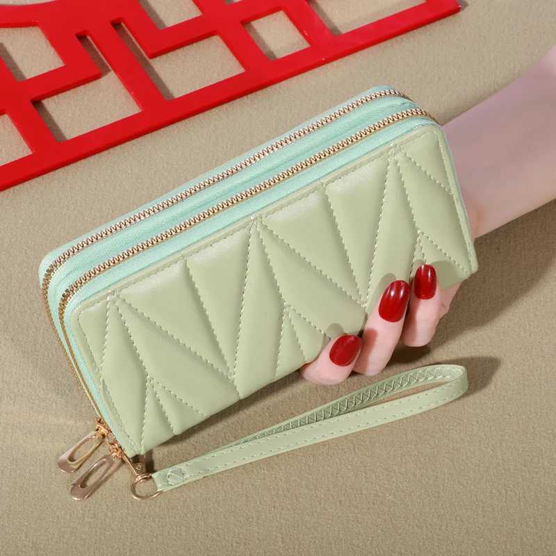 Simple Large-capacity Long Wallet Solid Color Zipper Coin Purse Valentines Day Clutch Bag With WristbandW251120