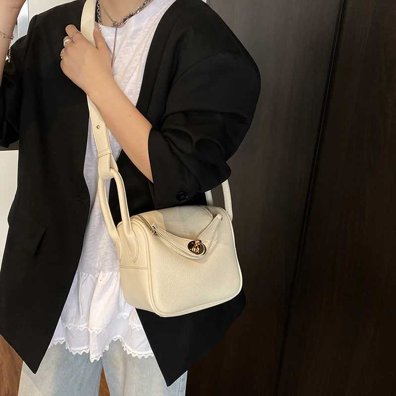 Elegant Wens Leather Shoder Bag Stylish Crossbody Handbag Luxury Brand Designer Tote Bag For Ladies Y251120