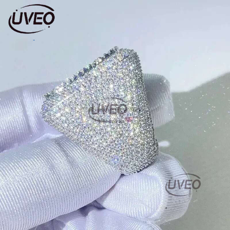 Wedding Rings Iced Out Ring for Men Real Gold Plated Prong Setting Copper CZ Stones Hip Hop Fashion Jewelry Trend 231025
