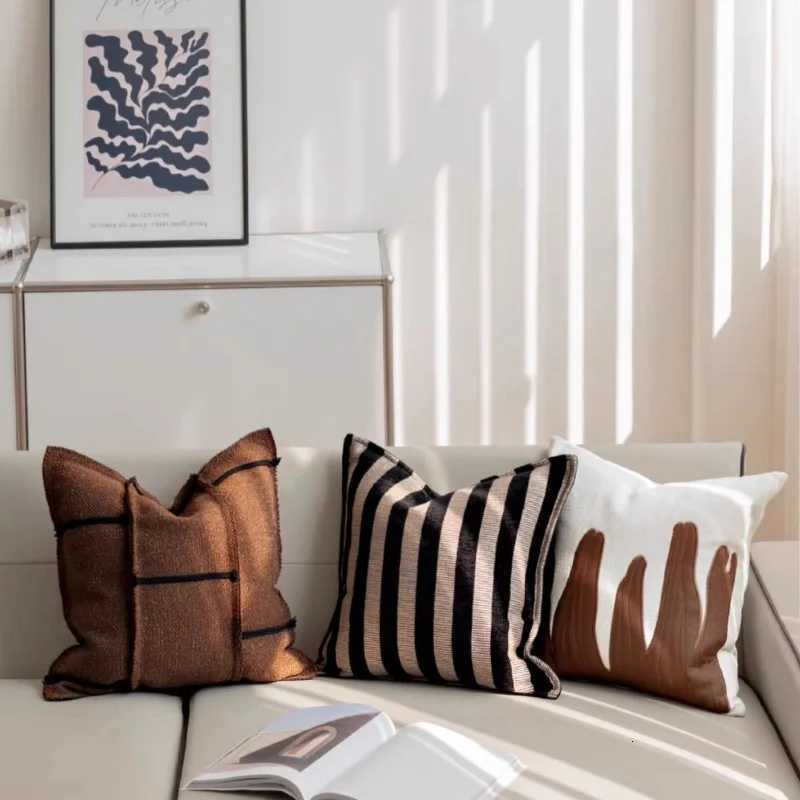 Pillow Case Brown Black Stripe s Check Patchwork Cushion Case Retro Luxury Decorative Cover For Sofa Chair Home Decorations C251120