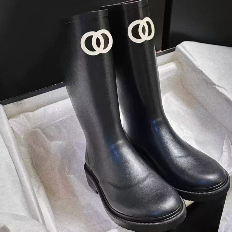 Designer Womens boots Autumn Winter Womens leather lace-up low heel platform ankle boots Womens Knight boots Womens luxury high quality CC rain boots