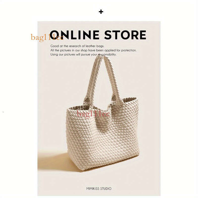 New Handwoven Large Capacity Women's Niche Design Commuter Tote Bag