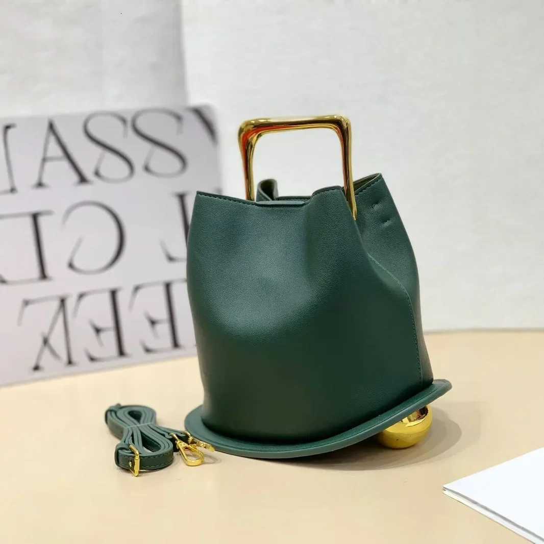 Casual Cmuter Wens Bucket Handbag Simple Design Versatile Tote Crossbody Bag Polyer Lining Medium Hardness PU Material Y251121