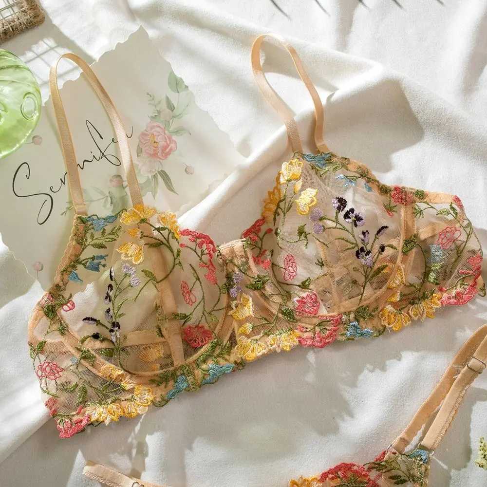 2-Piece Embroidery Lingerie Set Sexy Floral Sheer Wireless Bra Boho Bra Panty SetXJ251106