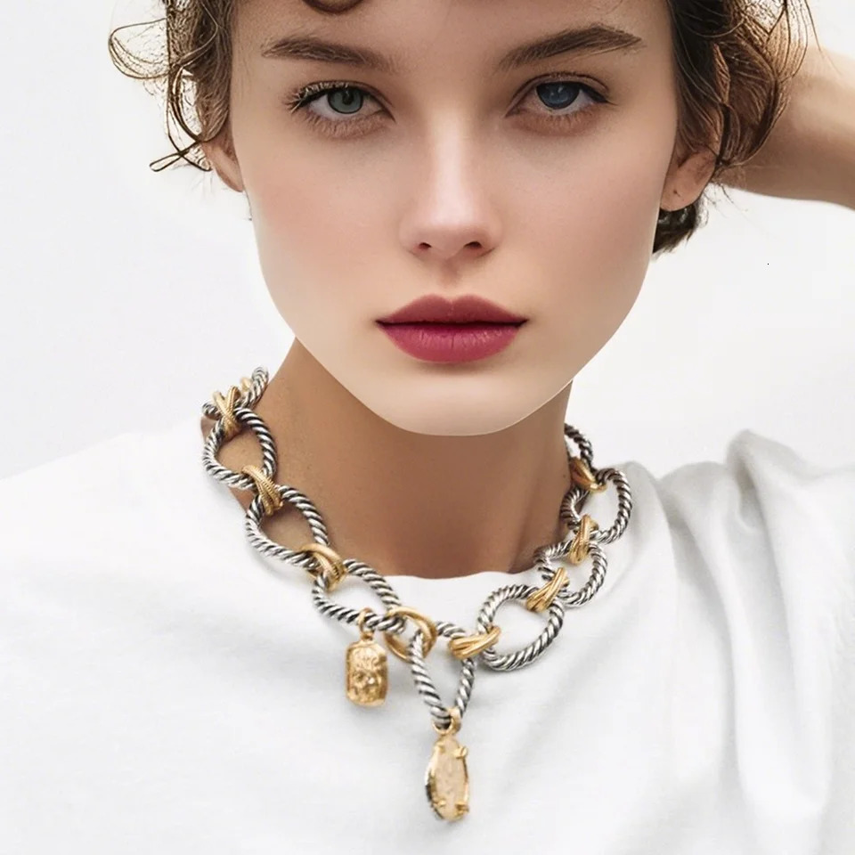 ZAA Luxury Twisted Rope Chain Necklace Declaration Womens Eternal Elegance Super Shining Banquet Jewelry 250420
